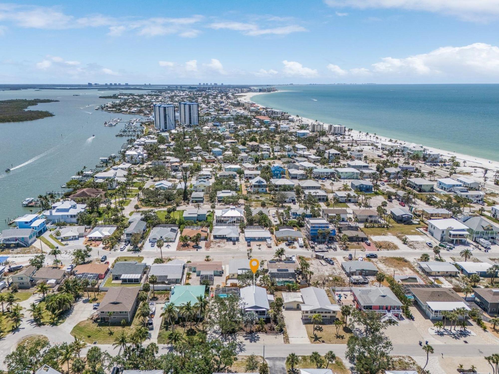 140 Barefoot Bungalow: 4Br/2Ba W/ Heated Pool! Fort Myers Beach Buitenkant foto